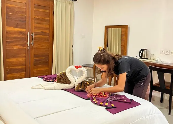 Pensión Pererenan Nengah 3*