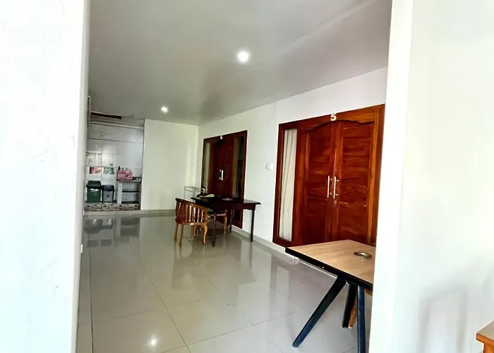 Pensión Pererenan Nengah 3*