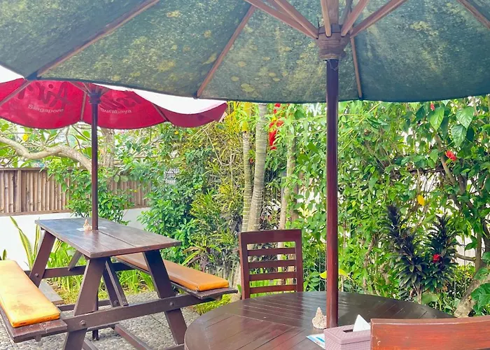Pensión Pererenan Nengah 3*